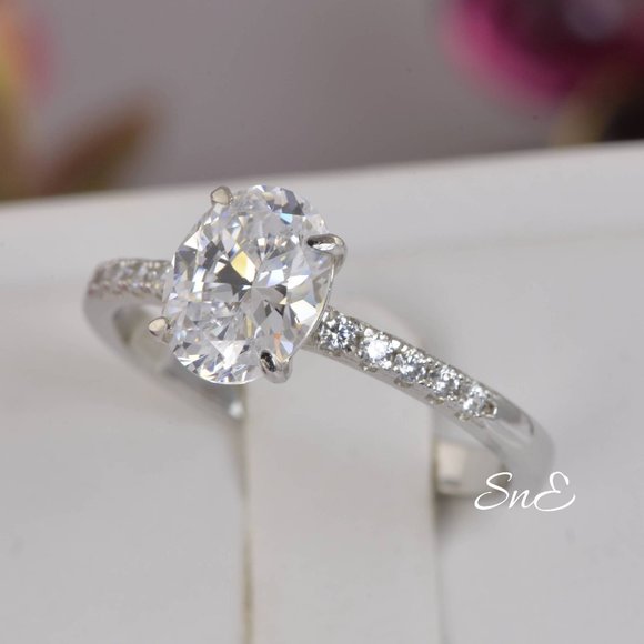 SunEE Jewelry - NEW 925 STERLING SILVER OVAL ENGAGEMENT RING